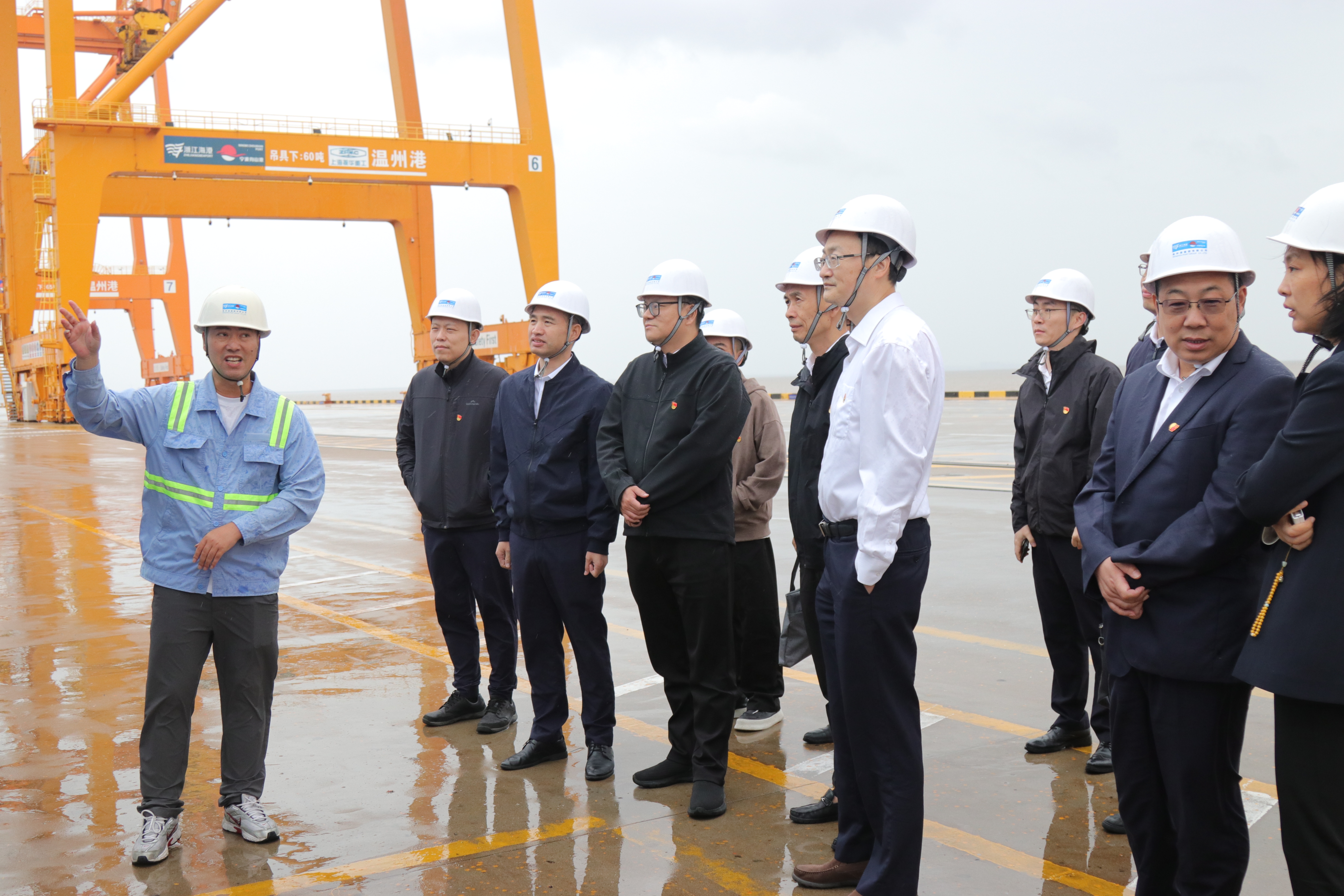 浙江省机场集团第三雁阵赴尊龙人生就是博首页集团开展党建联建活动